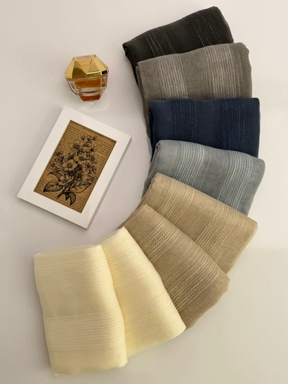 شال ویسکوز راه راه 20682