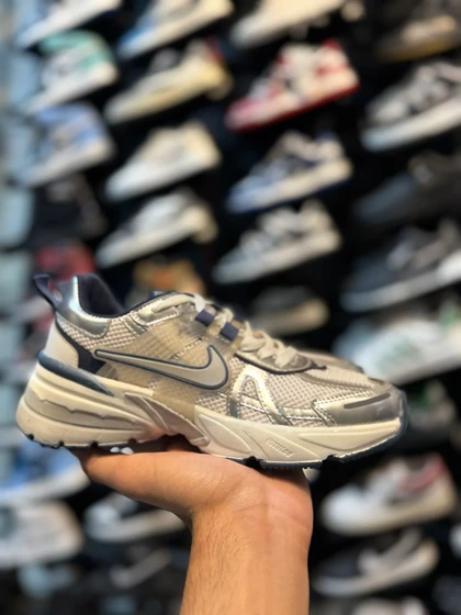 کتانی زنانه V2Kسفید سرمه ای