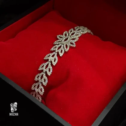 دستبندنقره زنانه کدdnz2029