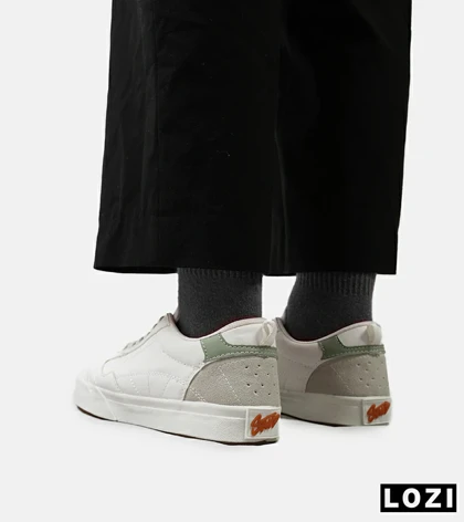کفش اسنیکرزمردانه سفید PULL& BEAR