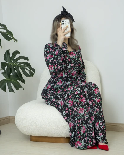 اطلس مشکی گل سرخ