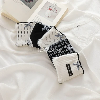 شورت سیاه سفید طرح beautiful