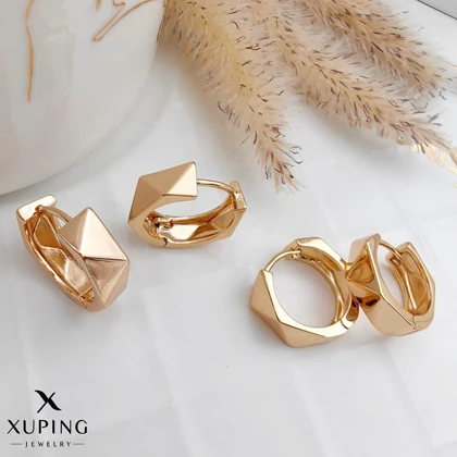 گوشواره حلقه‌ای چندضلعی