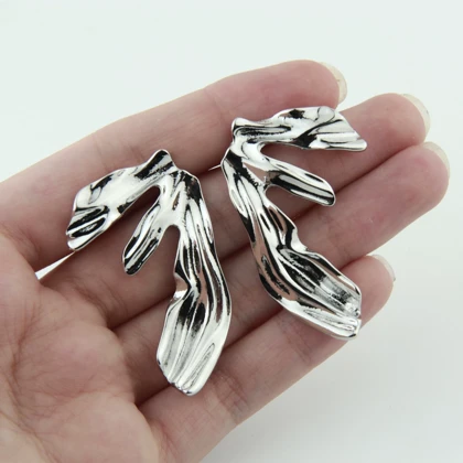 گوشواره دخترانه مدل فشن