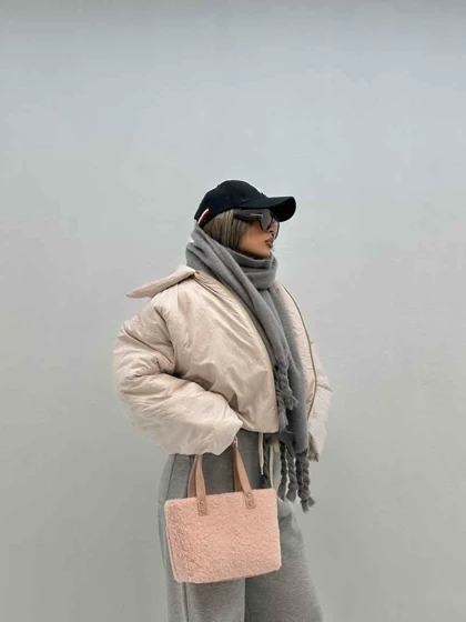 کاپشن BALENCIAGA