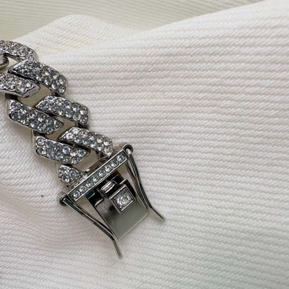 دستبند چین فول نگین | فقل کتابی