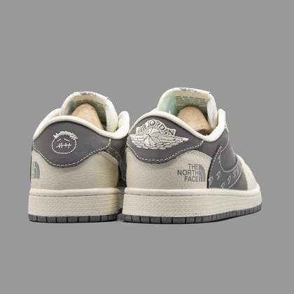 نایکی جردن 1 ترویس اسکات نورث فیس طوسی ساق کوتاه Nike Air Jordan 1 Low OG Travis Scott North Face