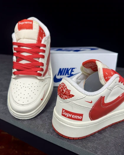 کتانی جردن تراویس سوپریم