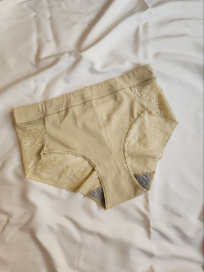 شورت ترکیب نخ و تور زنانه کد: 8899