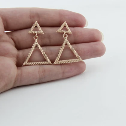 گوشواره زنانه مدل مثلث