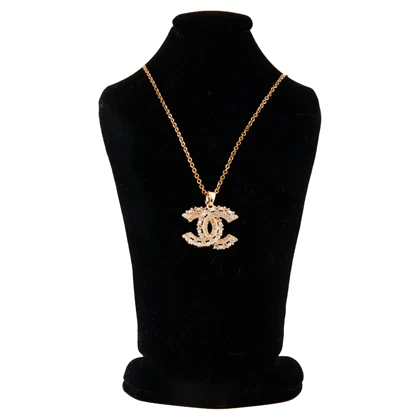 گردنبند دخترانه مدل چنل نگین‌دار بزرگ