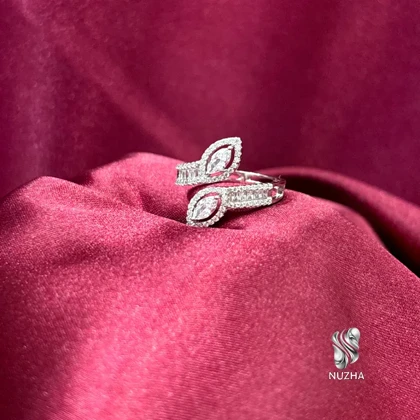 انگشترنقره زنانه کدanz1136