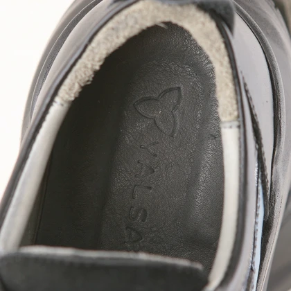 کفش روزمره زنانه چرم یلسان مدل دراج کد 625-GN