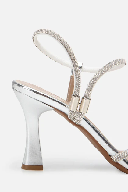 صندل زنانه yaya-by-hotic