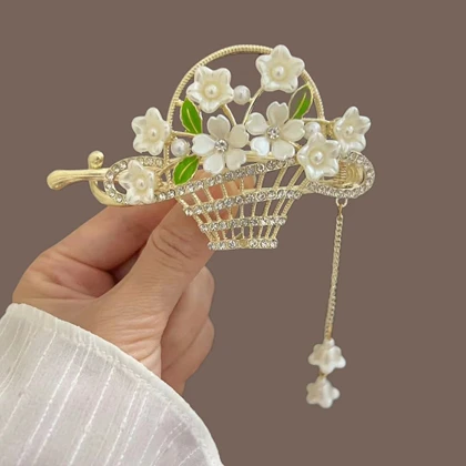 گیره مو زنانه مدل چفتی سبد گل آویزدار کد brg 4207