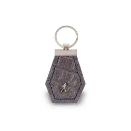 جاسوئیچی نیکلاس کد JS960027	