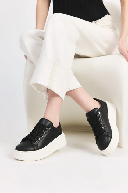 کتانی زنانه yaya-by-hotic