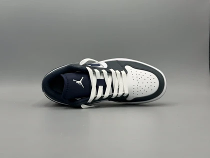 کتانی نایکی جردن1 لو اشن اسلیت/Nike Air Joradan1 low Ashen Slate