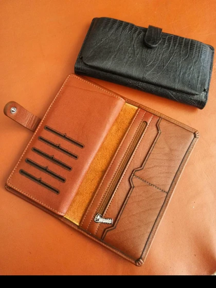 کیف پول دستی چرم طبیعی