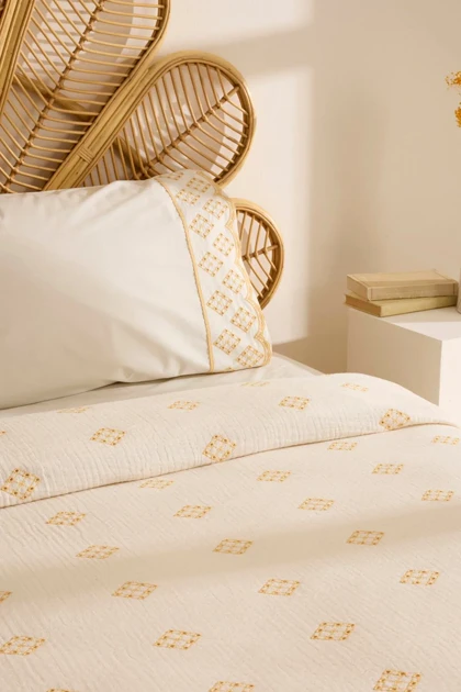 سرویس روتختی دو نفره Karaca Home مدل Nobile Brodeli ٪100 پنبه - زرد