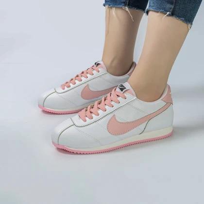 کفش و کتانی زنانه و دخترانه مدل نایک NIKE رنگ سفید صورتی کد 41268