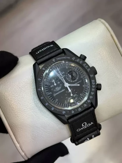 ساعت امگا سواچ ماه مشکی اسنوپی Omega Swatch Mission To
