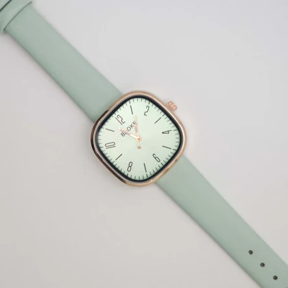 ساعت مچی زنانه باوک BAOKE بند چرمی ، اسپرت و روزمره با جعبه کادویی