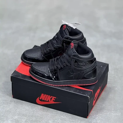 کفش نایک ایر جردن وان ساق‌دار ورنی بلکند Nike Air Jordan 1 High Patent Blackend