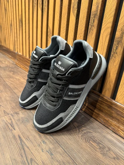 کتانی بالانسیگا مشکی