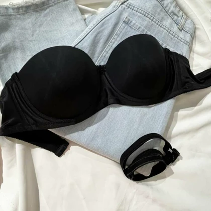 سوتین زنانه دکلته فنردار ریانا (Riana)