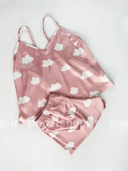 ست لباس خواب تاپ و شورتک ساتن طرح ابر