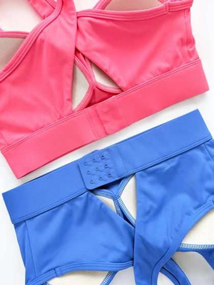 نیم‌تنه کاپ‌دار ورزشی حرفه ای قزن دار فلامنت بند ضربدری