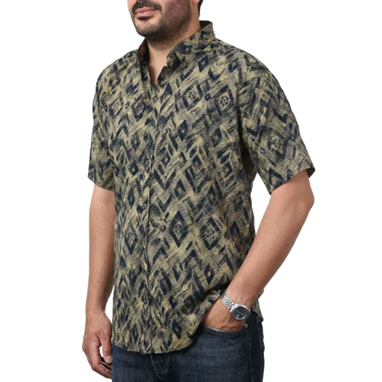 پیراهن آستین کوتاه طرح دار مردانه مدل 6112117