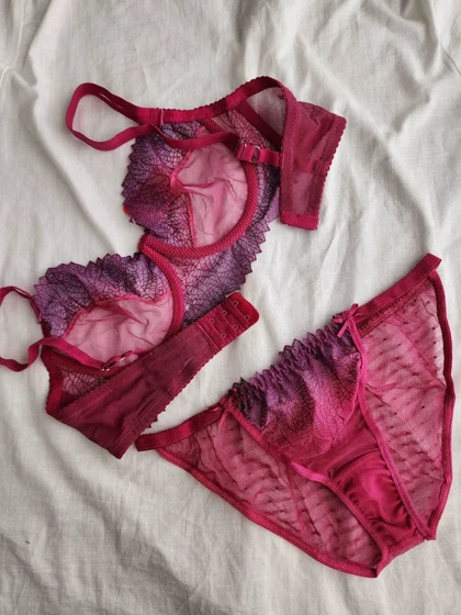 ست سوتین و شورت تمام تور فنردار برند HR کد: 8787