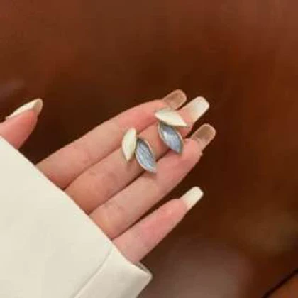 گوشواره طرح برگ