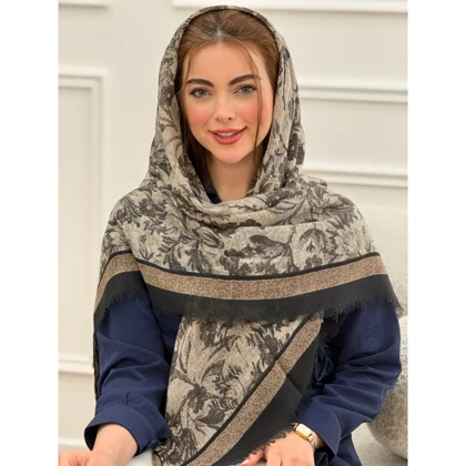 روسری نخی طرح گل شکوفه