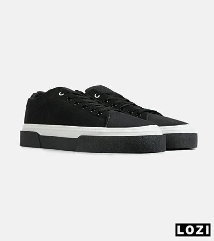 کفش کتانی مردانه مشکی BERSHKA مدل 7673