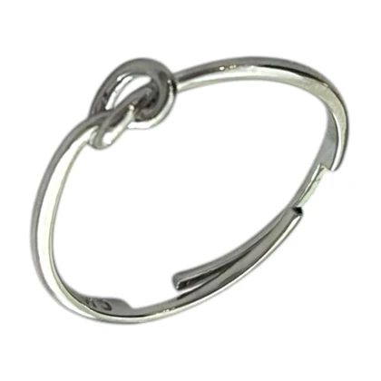 انگشتر زنانه گره‌ای ظریف و شیک، انتخابی بی‌نظیر