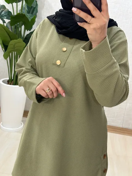 B848- تونیک تسلا