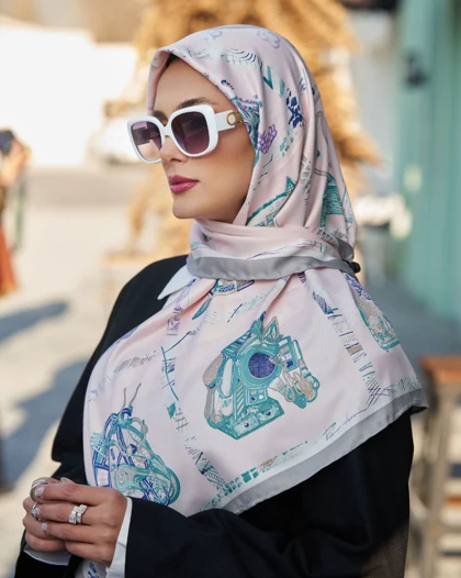 روسری ابریشم دور دست دوز (قواره 90) 30145