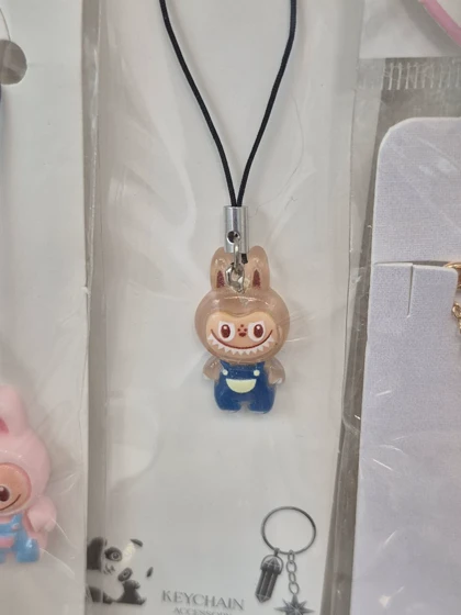 آویز موبایل و کیف و کلید لبوبو