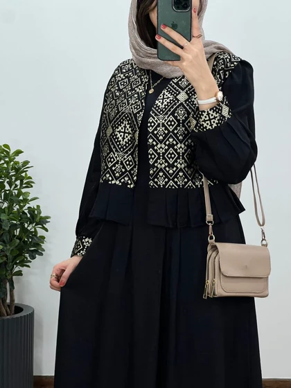 ست پیراهن مانتویی به همراه وست سوزندوزی شده کد2425