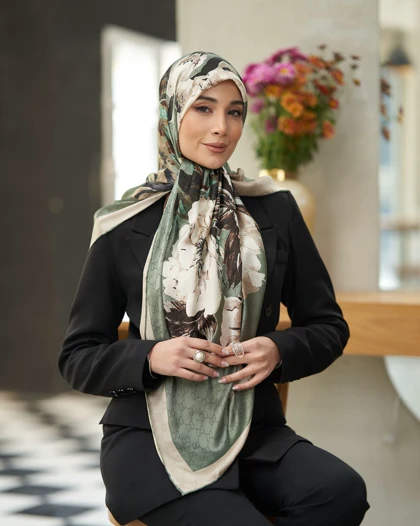 روسری ابریشم ژاکارد قواره 140 30200