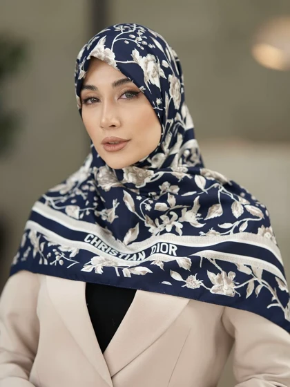 روسری ساتن دیورگل