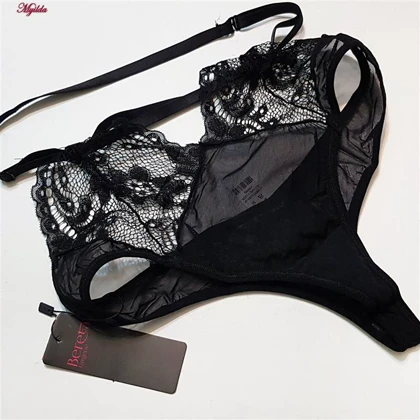 ست شورت و سوتین زنانه فنردار برتا مشکی کد 5119-2520-B