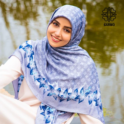 روسری ابریشم مودال گل‌دار الوی
