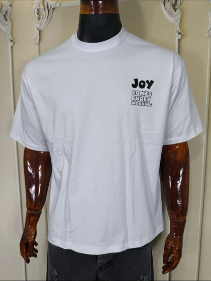 تیشرت یقه گرد مردانه سفید