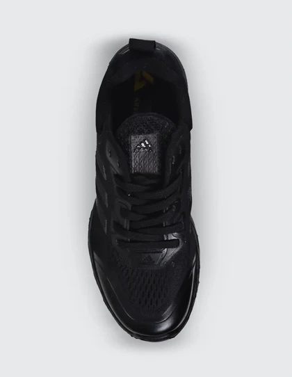 کفش پیاده روی مردانه آدیداس Guestar M