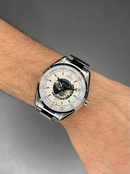 ساعت مچی امگا سیمستر جهان نما سیلور صفحه سفید Omega Seamaster Worldtimer
