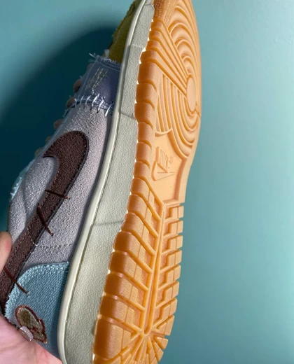 کفش نایک وودو خردلی